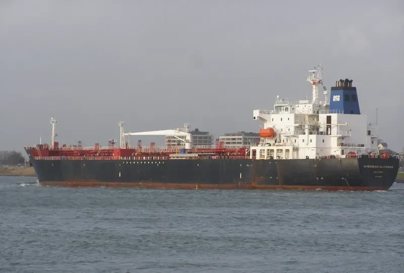 JOHNNY TRAVELLER Tanker IMO 9265861 photo 6