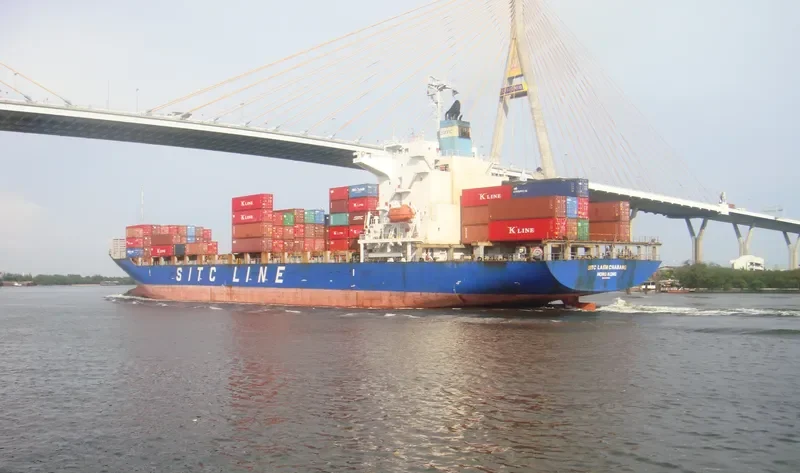 SITC LAEM CHABANG Container Ship IMO 9266102 photo 3