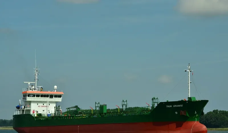 THUN GRANITE Tanker IMO 9266425 photo 3
