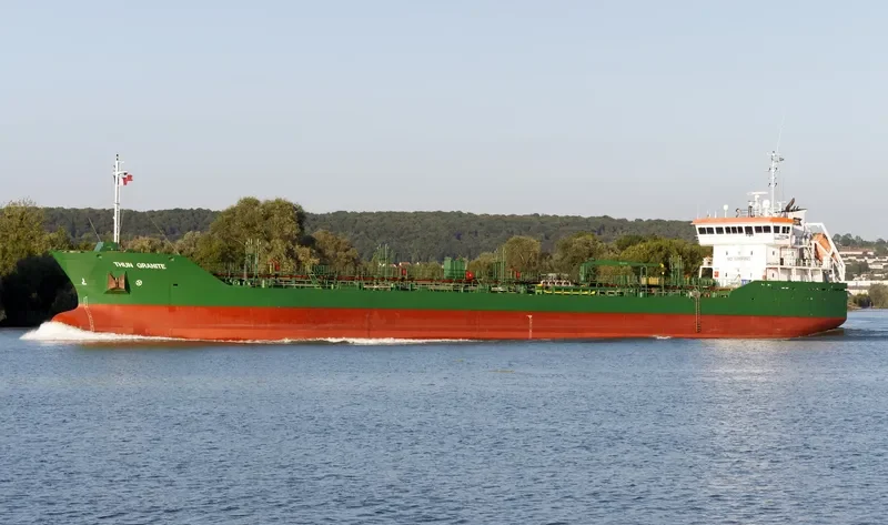 THUN GRANITE Tanker IMO 9266425 photo 6