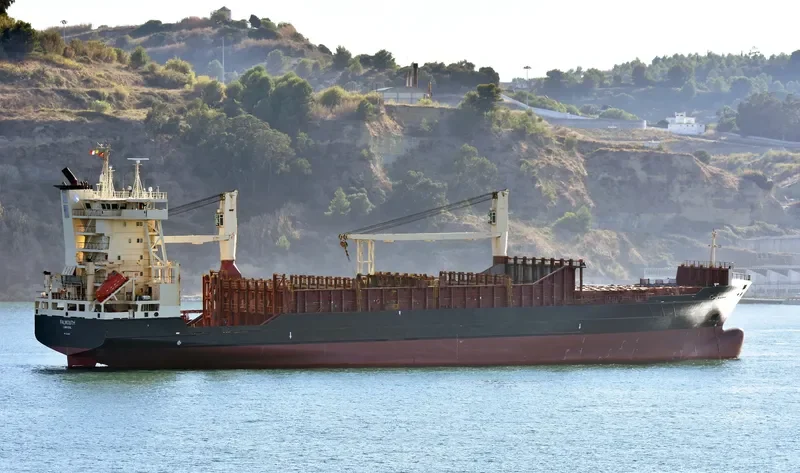 FALMOUTH Container Ship IMO 9266530 photo 4