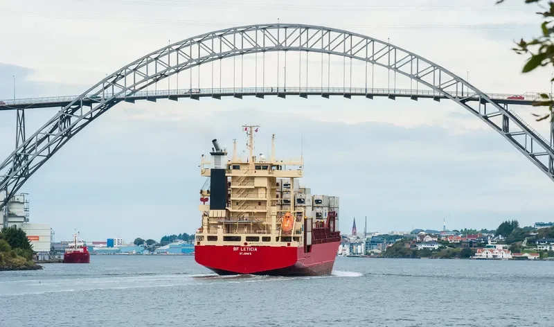 BF LETICIA Container Ship IMO 9266542 photo 4