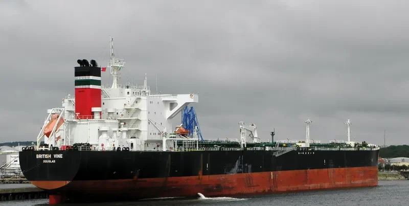 SEA VINE Tanker IMO 9266877 photo 9