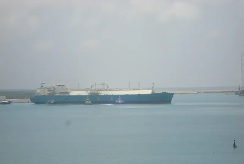 LNG RIVER ORASHI General Cargo IMO 9266982 photo 9
