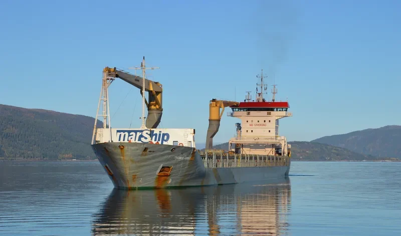 BBC COURAGE General Cargo IMO 9267285 photo 7