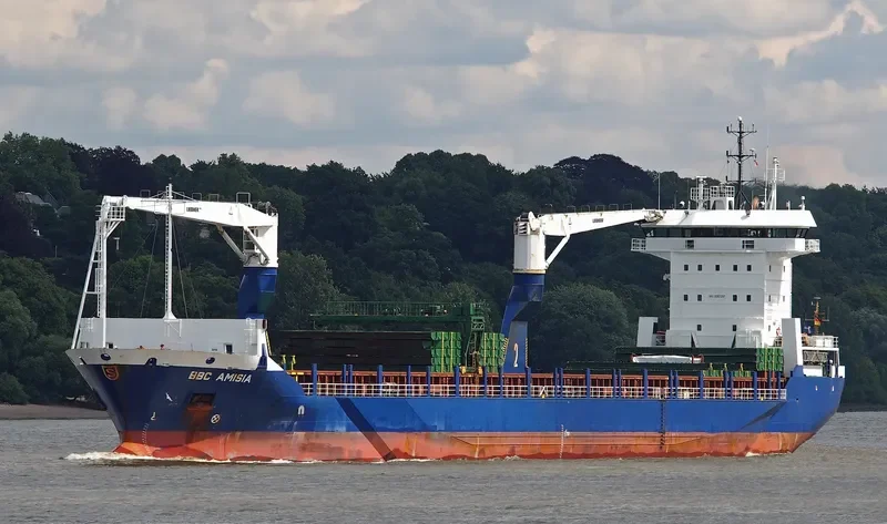 BERING Container Ship IMO 9267297 photo 4