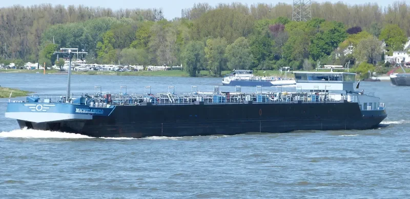 MICHELANGELO Tanker IMO 9267443 photo 6