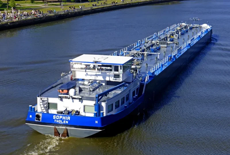SOPHIA Tanker IMO 9267455 photo 9