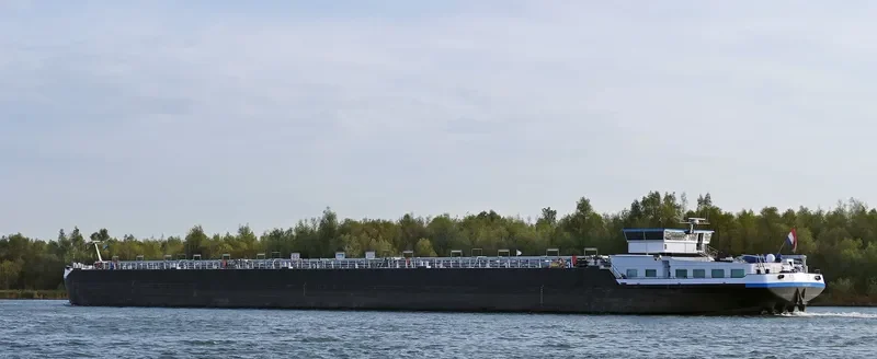 EXPERIENCE Tanker IMO 9267508 photo 2