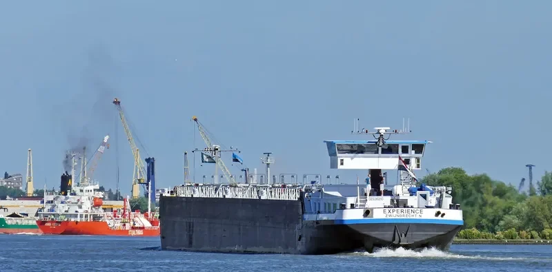 EXPERIENCE Tanker IMO 9267508 photo 9