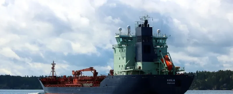 KIISLA Tanker IMO 9267558 photo 8
