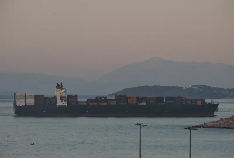 MSC PEGASUS Container Ship IMO 9267637 photo 4