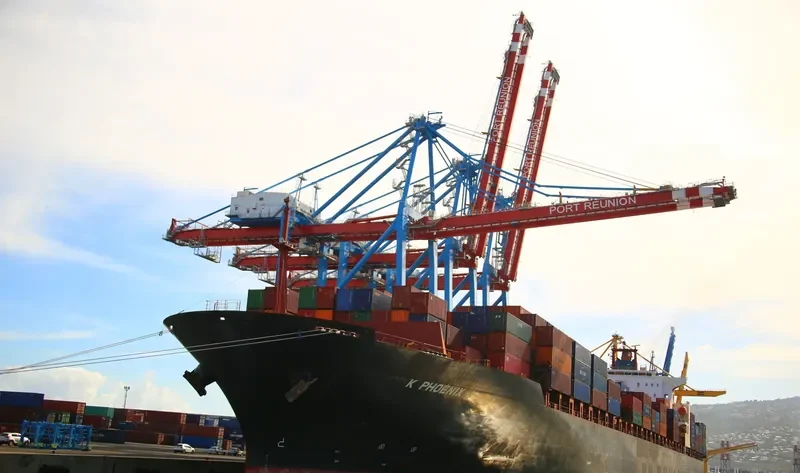 MSC PHOENIX Container Ship IMO 9267649 photo 7