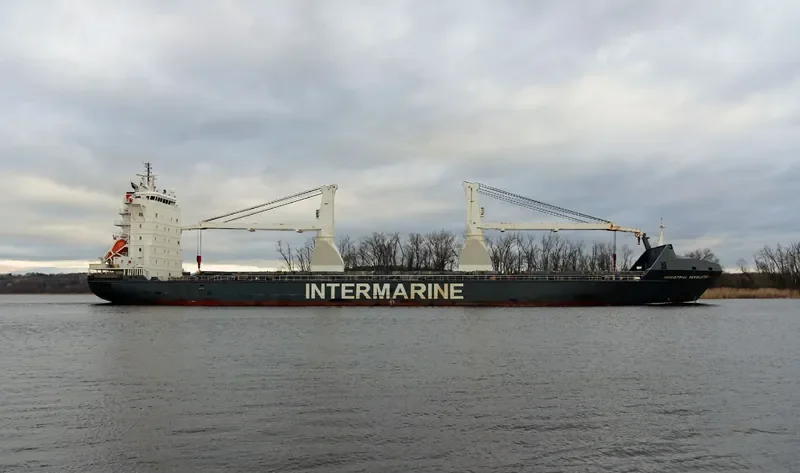 HR REVOLUTION General Cargo IMO 9267742 photo 3