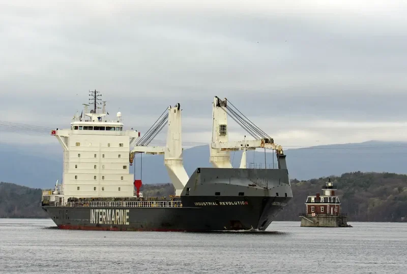 HR REVOLUTION General Cargo IMO 9267742 photo 5