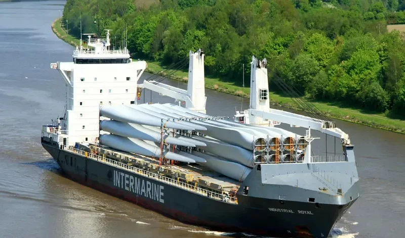 INDUSTRIAL ROYAL General Cargo IMO 9267754 photo 4