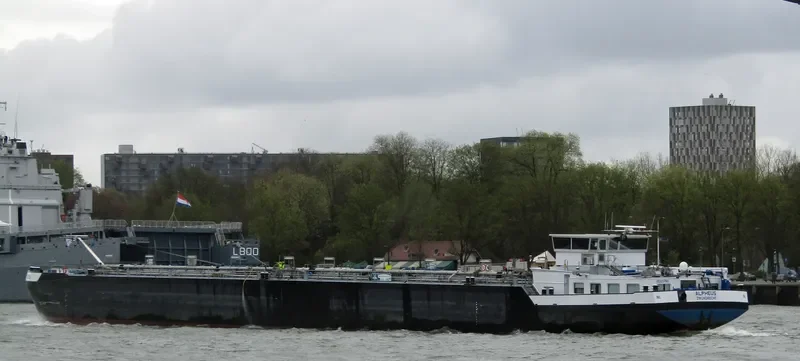 ALPHEUS Tanker IMO 9267869 photo 5