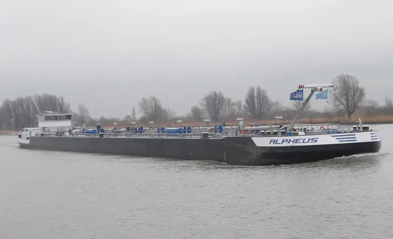 ALPHEUS Tanker IMO 9267869 photo 8