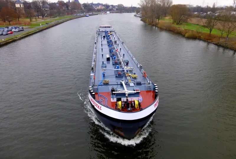 PAMIR Tanker IMO 9267883 photo 9