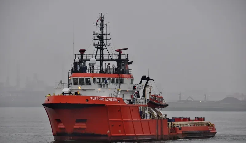 PUTFORD ACHIEVER Offshore Vessel IMO 9268100 photo 3