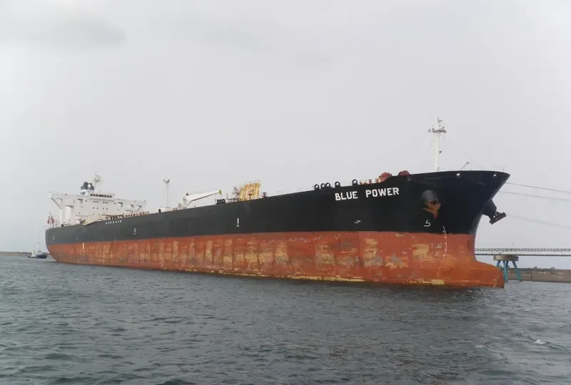 BLUE POWER Tanker IMO 9268112 photo 8