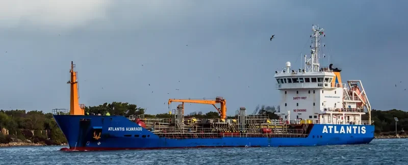 ATLANTIS ALVARADO Tanker IMO 9268174 photo 6