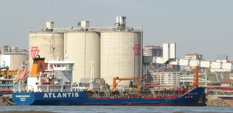 ATLANTIS ALVARADO Tanker IMO 9268174 photo 7