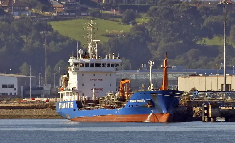 ATLANTIS ALVARADO Tanker IMO 9268174 photo 8