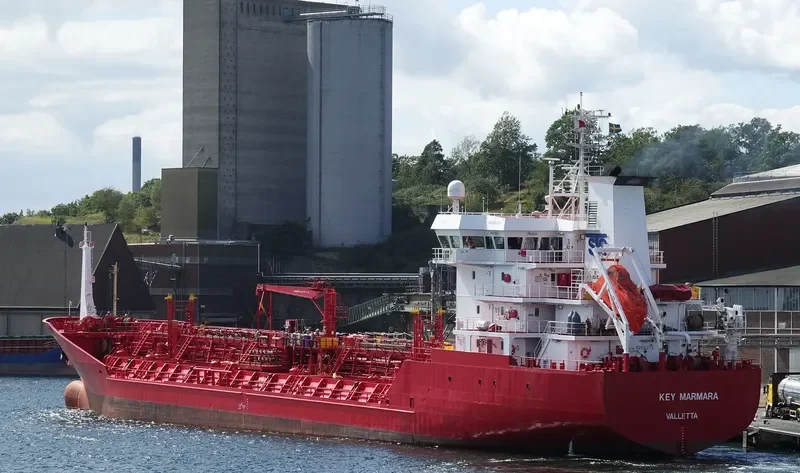 KEY MARMARA Tanker IMO 9268239 photo 4
