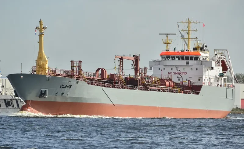 CLAUS Tanker IMO 9268253 photo 7
