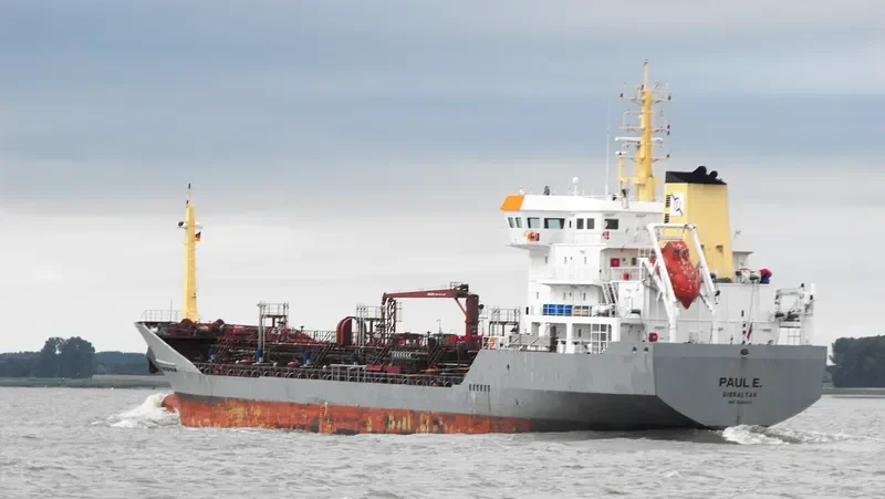 PAUL E Tanker IMO 9268277 photo 8
