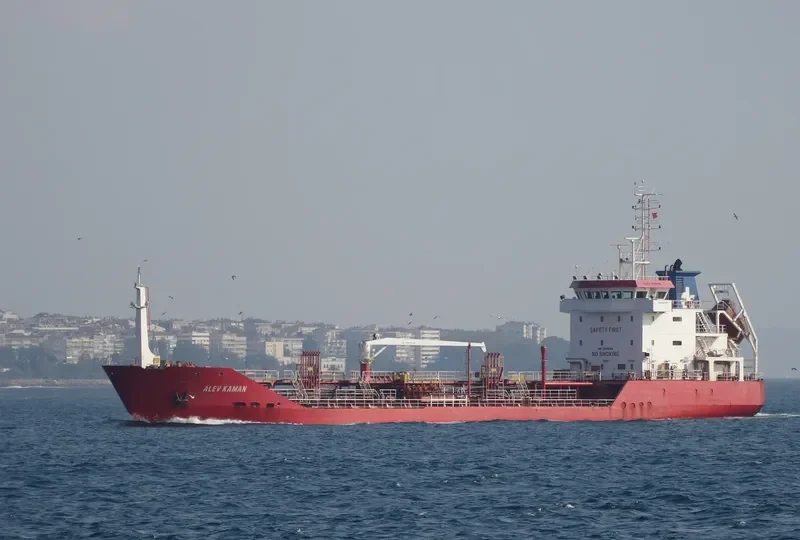 ALEV KAMAN Tanker IMO 9268289 photo 2