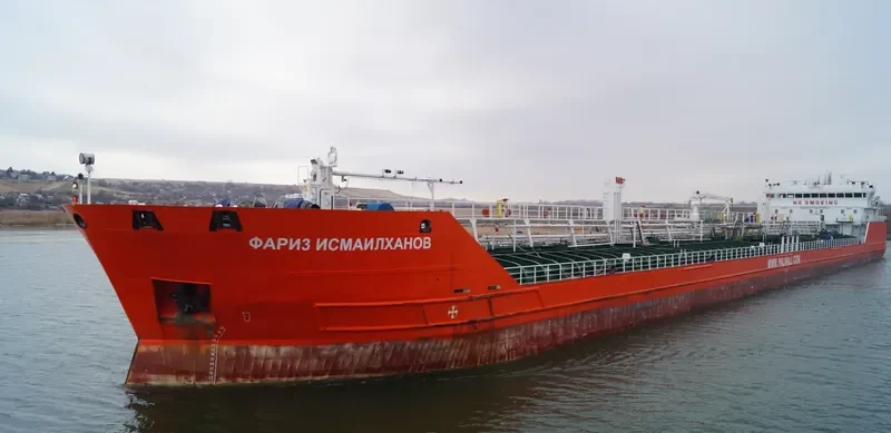 MAGOMED GADZHIEV Tanker IMO 9268344 photo 9