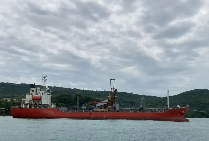 DRAGON LUCKY Tanker IMO 9268552 photo 7