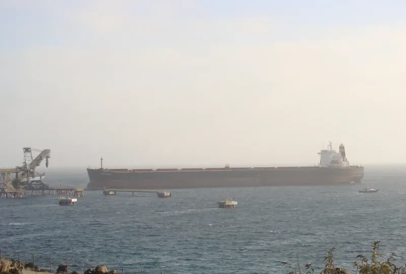 ETOILE Bulk Carrier IMO 9268825 photo 4