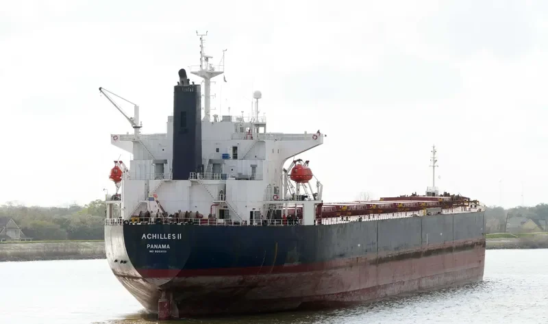 ACHILLES II Bulk Carrier IMO 9269001 photo 2