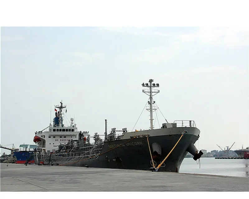 WOOJIN EVELYN Tanker IMO 9269594 photo 2