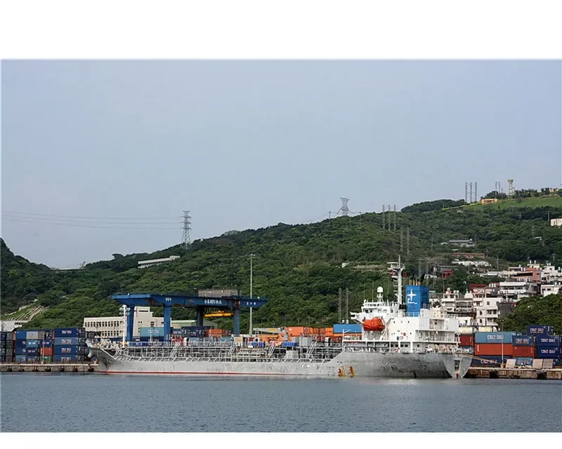 WOOJIN EVELYN Tanker IMO 9269594 photo 7