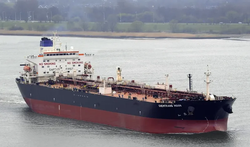 CHEMTRANS MOON Tanker IMO 9270488 photo 9