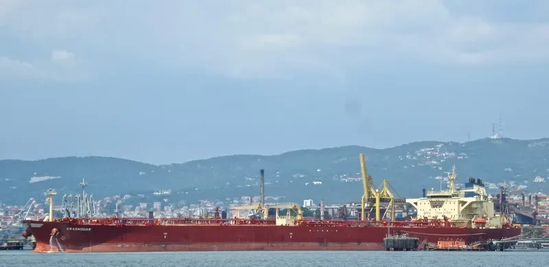 KRASNODAR Tanker IMO 9270517 photo 5