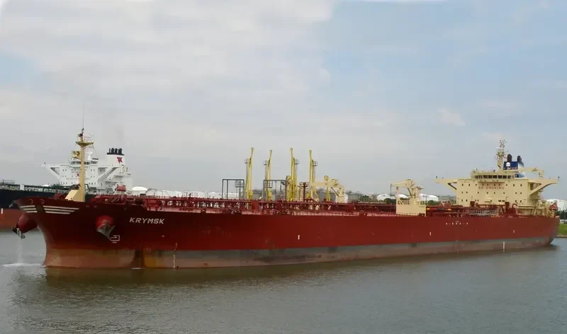 KRYMSK Tanker IMO 9270529 photo 9