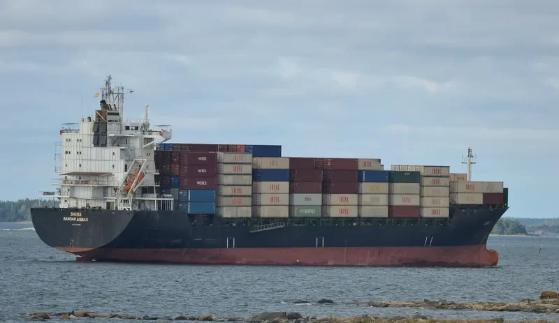 SHIBA Container Ship IMO 9270646 photo 2