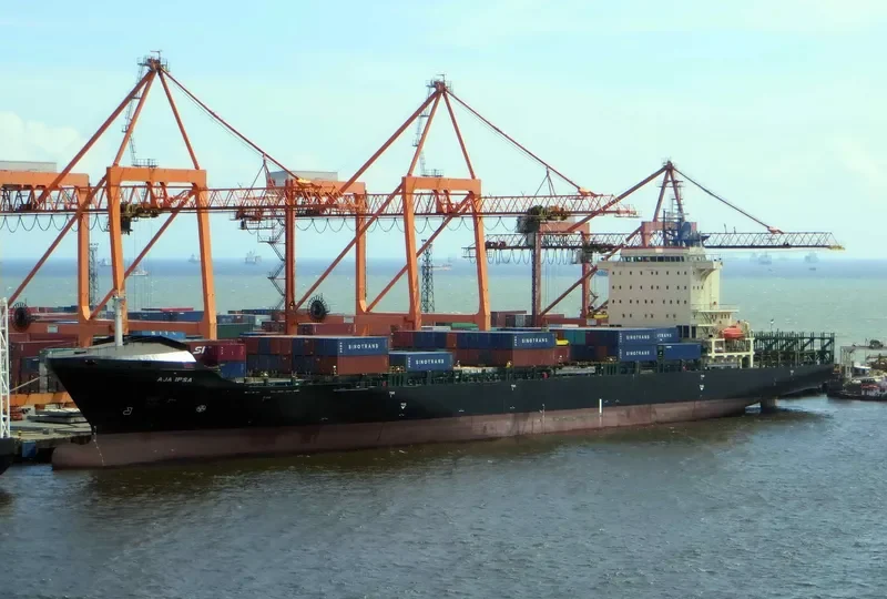 ONYX 1 Container Ship IMO 9270804 photo 2