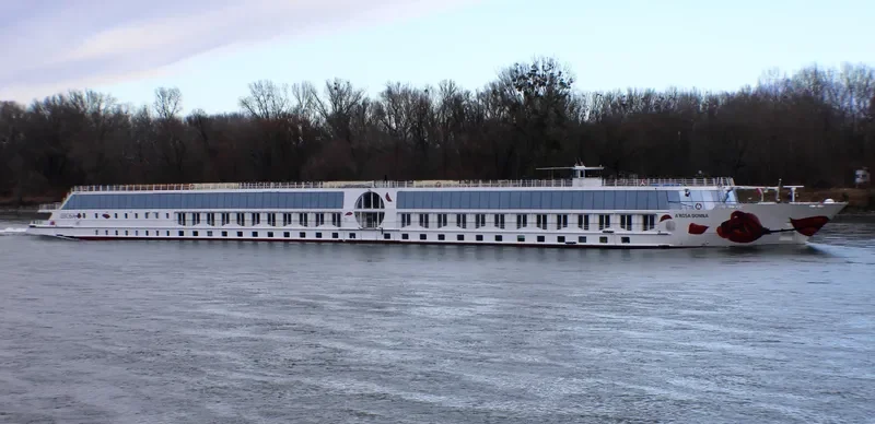 A ROSA DONNA Passenger Ship IMO 9271470 photo 7