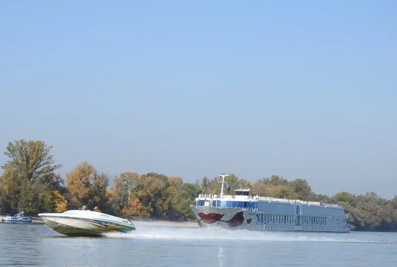 A ROSA BELLA Passenger Ship IMO 9271482