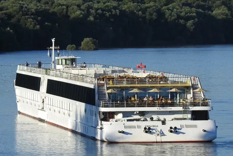 A ROSA BELLA Passenger Ship IMO 9271482 photo 2