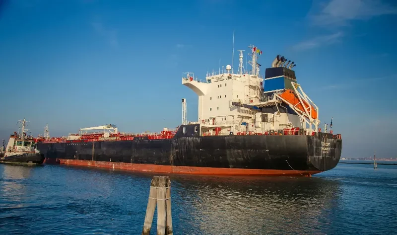 CHAMPION CONCEPT Tanker IMO 9272204 photo 4
