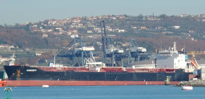 CHAMPION CONCEPT Tanker IMO 9272204 photo 6