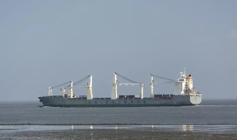 CHIPOLBROK MOON General Cargo IMO 9272216 photo 37