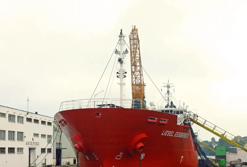 LIESEL ESSBERGER Tanker IMO 9272761 photo 3